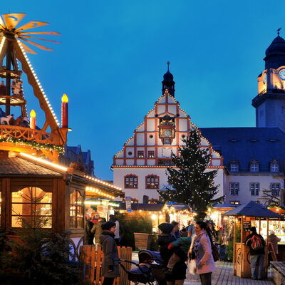 Bild vergrößern: Weihnachtsmarkt Plauen 2013.