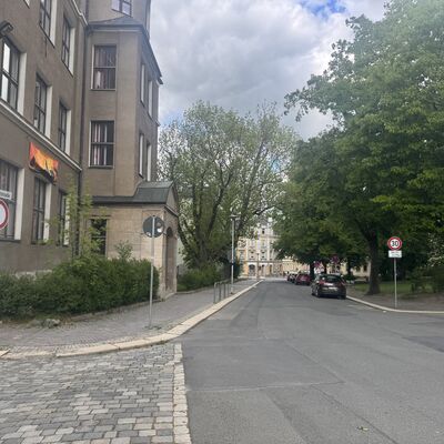 Bild vergr&ouml;&szlig;ern: R&uuml;ckertplatz  vor Umgestaltung Mai 2026
