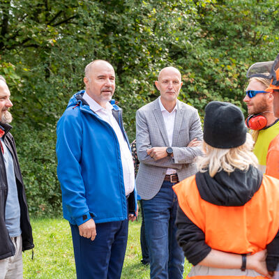 Bild vergr&ouml;&szlig;ern: Teilnehmer des Projekt &raquo;Arbeitsgelegenheiten&laquo; am Kemmler