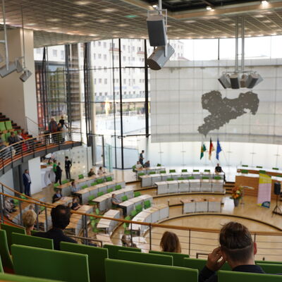 Bild vergr&ouml;&szlig;ern: Plauen zum Tag der offenen T&uuml;r im S&auml;chsischen Landtag