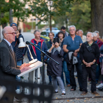 Bild vergr&ouml;&szlig;ern: Gedenken zum &raquo;Tag der Demokratie&laquo;