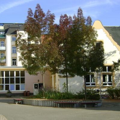 Bild vergr&ouml;&szlig;ern: Diesterweg-Gymnasium - aktuelle Ansicht
