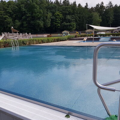 Bild vergr&ouml;&szlig;ern: 1000_freibad_haselbrunn_juni_2018_4
