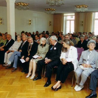 Bild vergr&ouml;&szlig;ern: Festsitzung des Stadtrates im Saal des Vogtlandkonservatoriums