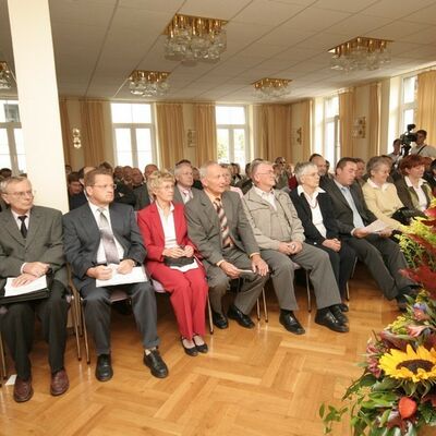 Bild vergr&ouml;&szlig;ern: Festsitzung des Stadtrates im Saal des Vogtlandkonservatoriums Plauen