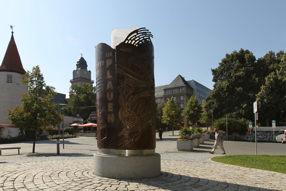 Bild vergrößern: Wende-Denkmal in Plauen