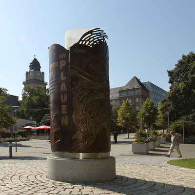 Bild vergrößern: Wende-Denkmal in Plauen