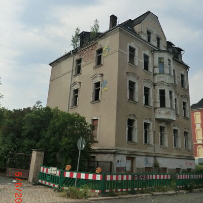 Bild vergr&ouml;&szlig;ern: Abriss-Geb&auml;ude auf der Karolastra&szlig;e 41