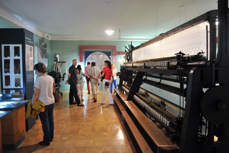 Bild vergrößern: Plauener Spitzenmuseum - Maschinen
