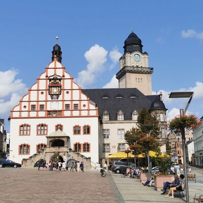 Bild vergrößern: Altmarkt, Altes Rathaus und Rathausturm