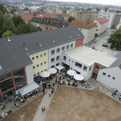 Bild vergrößern: 2007 | Karl-Marx-Grundschule - Eröffnung nach Sanierung