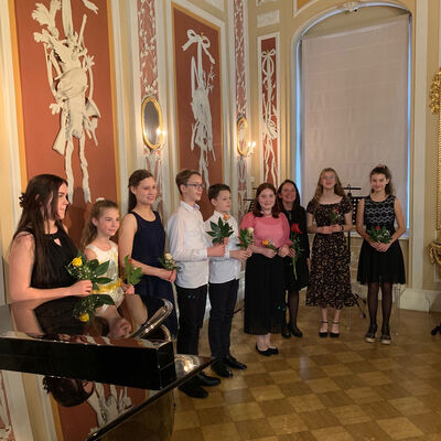Bild vergr&ouml;&szlig;ern: Gemeinsames Konzert der Musikschule &raquo;Robert Schumann&laquo; A&scaron; und dem Vogtlandkonservatorium &raquo;Clara Wieck&laquo;