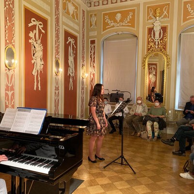 Bild vergrößern: Gemeinsames Konzert der Musikschule »Robert Schumann« Aš und dem Vogtlandkonservatorium »Clara Wieck«