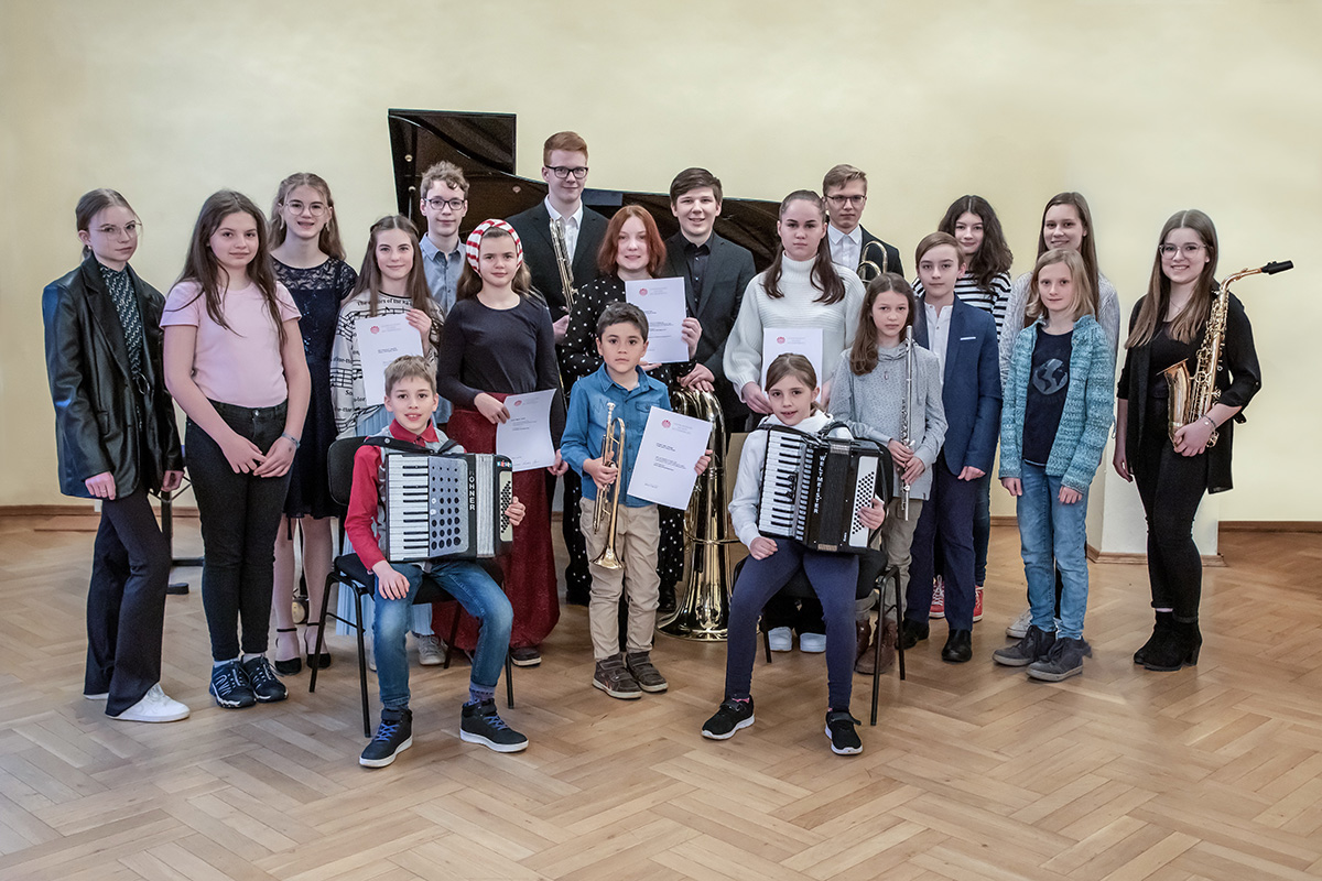 Bild vergrößern: Musikschüler des Vogtlandkonservatoriums "Clara Wieck"