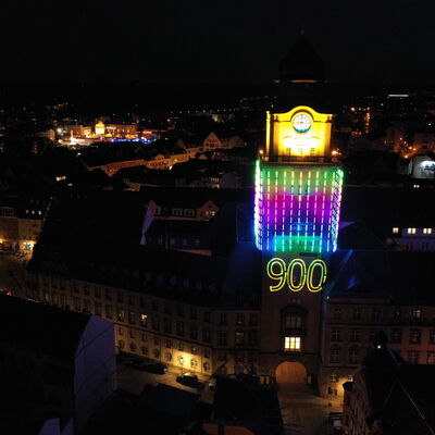 Bild vergr&ouml;&szlig;ern: Lasershow  am Rathausturm - Plauen900
