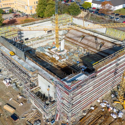 Bild vergr&ouml;&szlig;ern: Dreifeldhalle am Lessing-Gymnasium