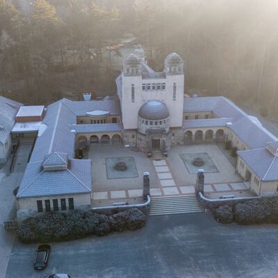 Bild vergr&ouml;&szlig;ern: Krematorium des Plauener Hauptfriedhofs