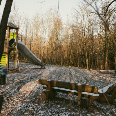 Bild vergr&ouml;&szlig;ern: Spielplatz am Essigsteig