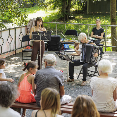 Bild vergr&ouml;&szlig;ern: Musikalischer Parkspaziergang