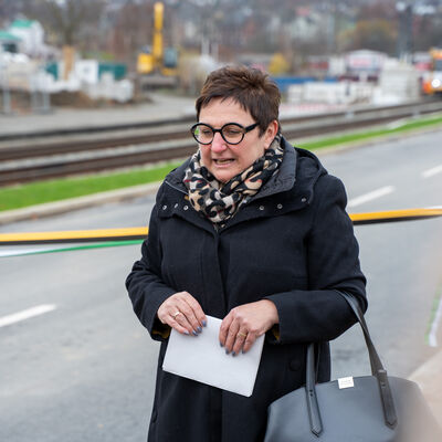Bild vergr&ouml;&szlig;ern: Bahner&ouml;ffnung der Neuen Elsterbr&uuml;cke
