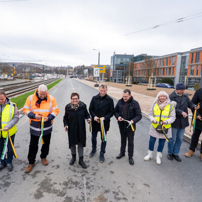 Bild vergr&ouml;&szlig;ern: Bahner&ouml;ffnung der Neuen Elsterbr&uuml;cke